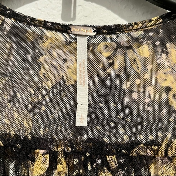 Free People Making Me Smile Print Top Night Combo (Black) Size Large - Picture 8 of 8